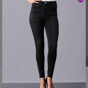 Seven7 Skinny Jeans